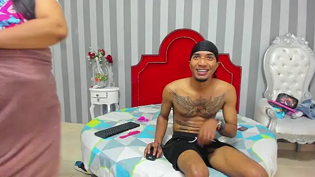 CaroyAndy online show from 02-03-26, 12:43