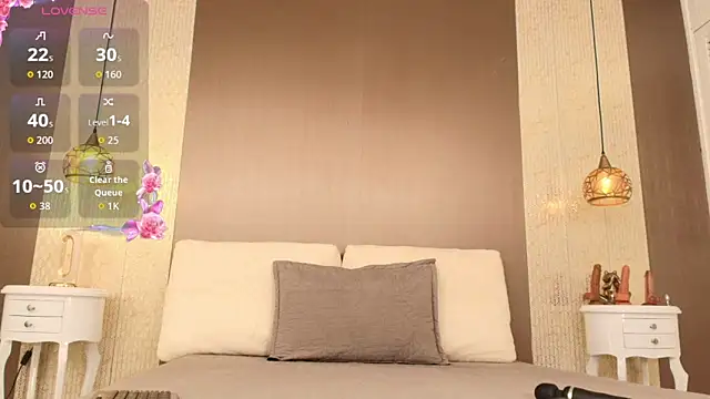 Tiifany Baker online show from 09-15-25, 07:36