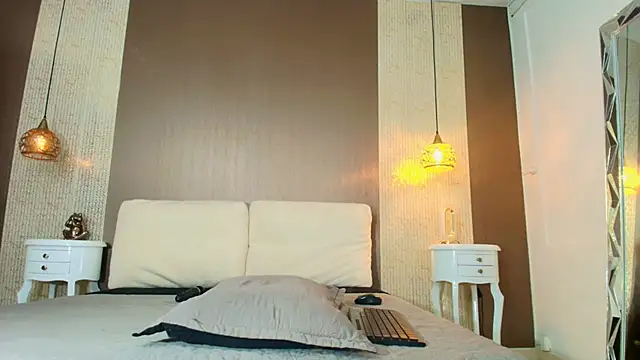 Tiifany Baker online show from 01-16-26, 07:51