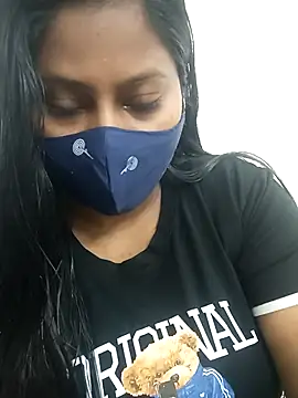 Snapshot of Shy_Peehu chatting on 11-04-25, 06:44 Shy Peehu online show from 11-04-25, 06:44