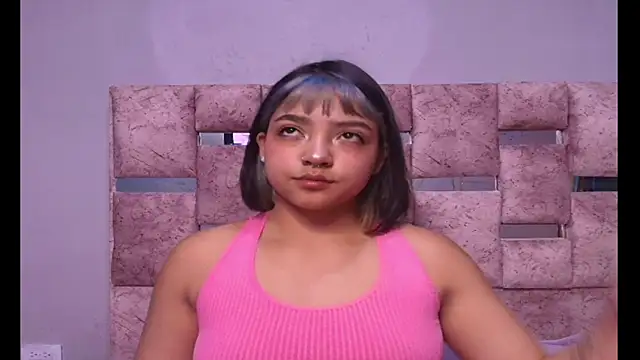 Snapshot of Serena_Rose_Rs chatting on 10-11-25, 06:47 Serena Rose Rs online show from 10-11-25, 06:47
