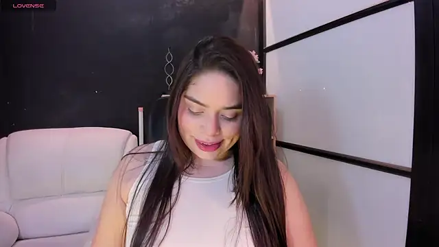 sunnypaytton online show from 11-18-25, 12:19