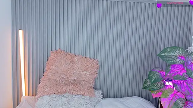 Celeste Presstigge online show from 03-12-26, 09:41