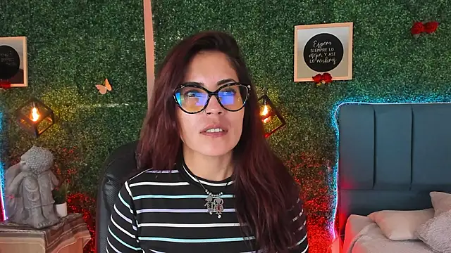 Linagh  online show from 03-09-26, 12:52