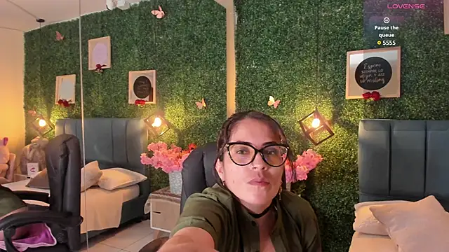 Linagh  online show from 09-16-25, 11:55