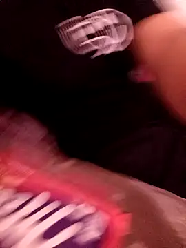 Mroma89six online show from 10-30-25, 11:56