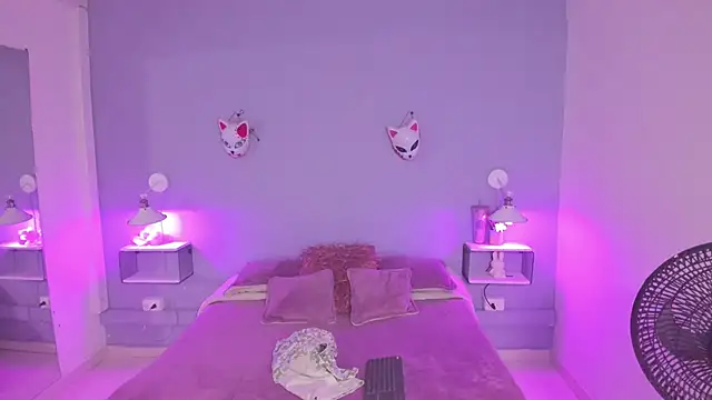 Zoe Lynch  online show from 09-25-25, 11:49