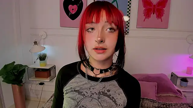 Zoe Lynch  online show from 05-05-26, 11:57