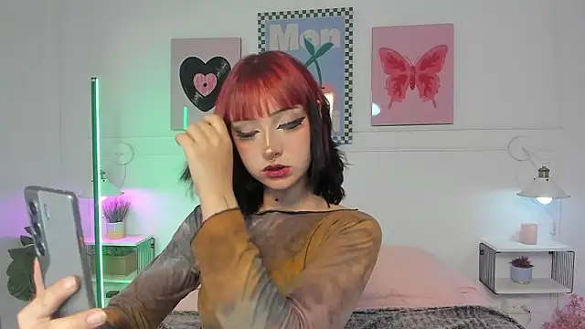 Snapshot of Zoe_Lynch_ chatting on 02-27-26, 11:32 Zoe Lynch online show from 02-27-26, 11:32