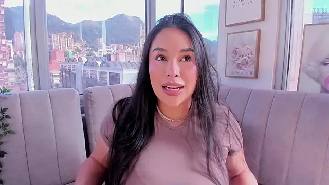 Zoey thompson online show from 09-19-25, 07:40