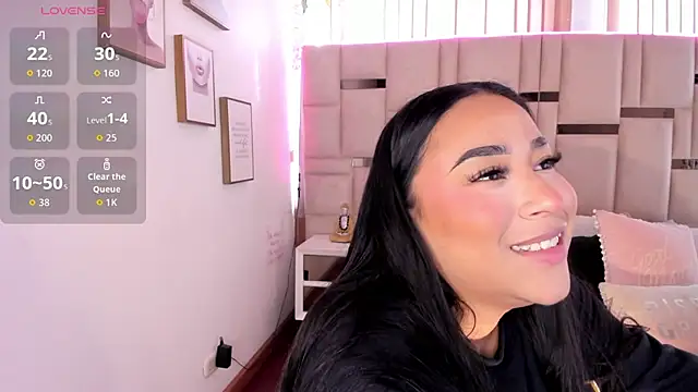 Zoey thompson online show from 10-28-25, 08:08