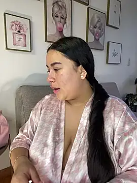 Zoey thompson online show from 04-08-26, 08:10