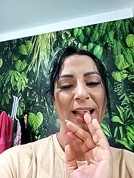 jadecristina online show from 03-12-26, 02:43