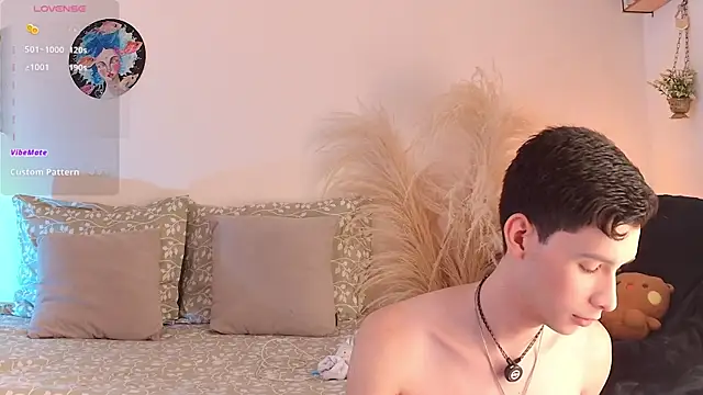 Snapshot of VicenteFerrer chatting on 07-16-26, 02:03 VicenteFerrer online show from 07-16-26, 02:03