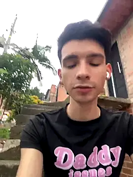 VicenteFerrer online show from 11-18-25, 10:24