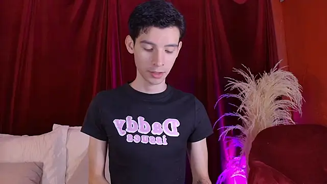 VicenteFerrer online show from 05-19-26, 01:51
