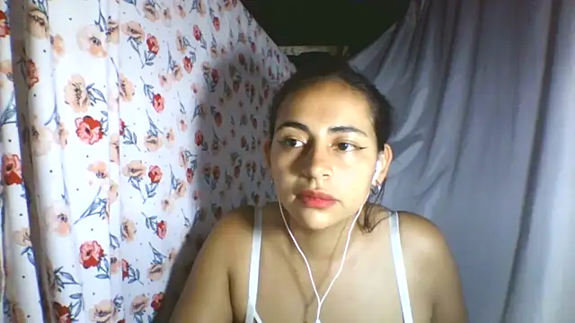 Anabelhotxx16 online show from 10-14-25, 02:34