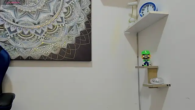 marsmith1 online show from 04-11-26, 07:06