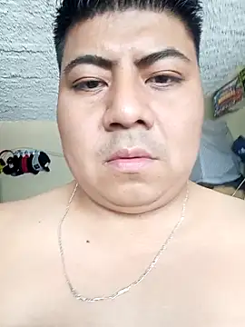 Snapshot of mexosito27 chatting on 09-09-25, 09:24 mexosito27 online show from 09-09-25, 09:24