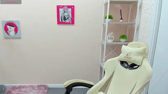 R0cket bunny online show from 10-20-25, 01:07