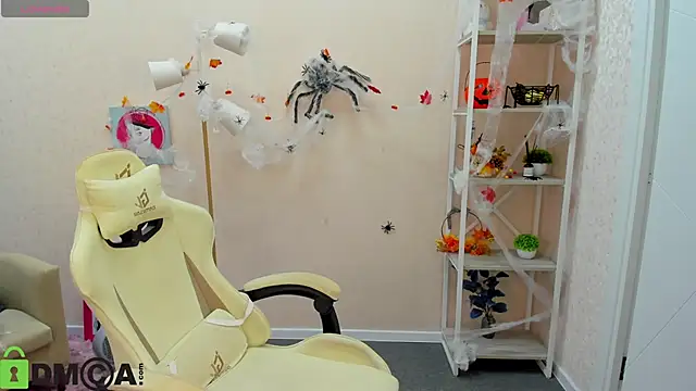 R0cket bunny online show from 10-24-25, 01:04