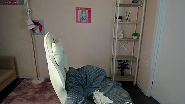 R0cket bunny online show from 10-03-25, 01:09