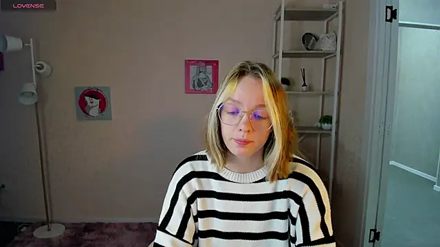 R0cket bunny online show from 10-09-25, 01:17