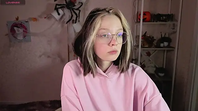 R0cket bunny online show from 11-11-25, 01:11