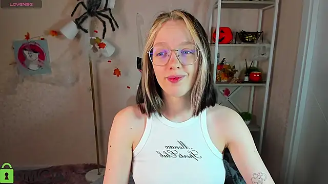 R0cket bunny online show from 11-07-25, 01:10