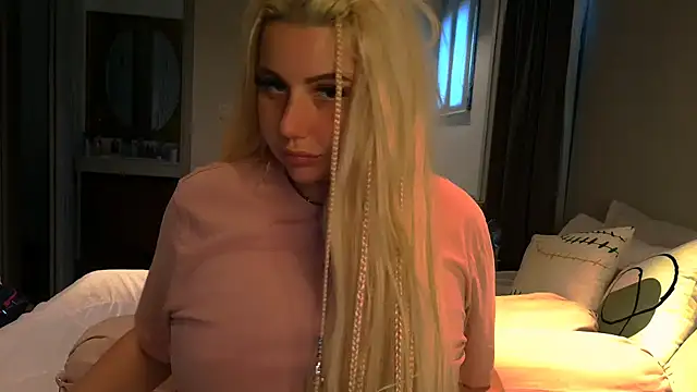 TiaDoll online show from 11-09-25, 09:46