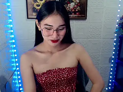 Snapshot of lovelysassy chatting on 10-09-25, 09:59 lovelysassy online show from 10-09-25, 09:59