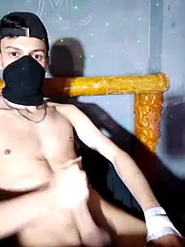 Snapshot of AnthonyDida chatting on 12-16-25, 12:20 AnthonyDida online show from 12-16-25, 12:20