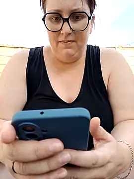Fformesx online show from 06-19-26, 01:28