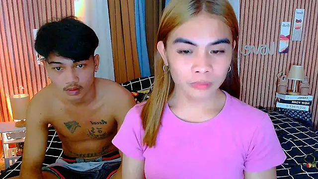 mikhaylahanderson online show from 10-25-25, 04:29