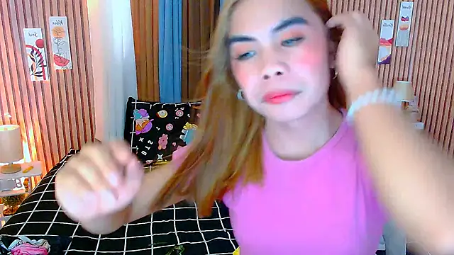 mikhaylahanderson online show from 10-25-25, 02:22