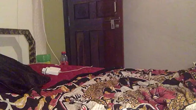 cymerastail online show from 11-23-25, 01:10