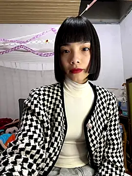 andymi1 online show from 11-05-25, 01:52