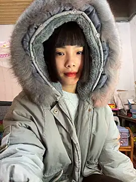 andymi1 online show from 11-18-25, 02:27