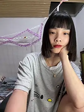 Snapshot of andymi1 chatting on 06-01-26, 08:36 andymi1 online show from 06-01-26, 08:36