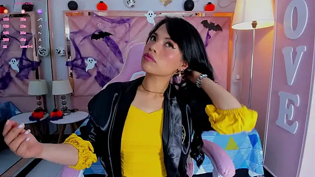 anyjones  online show from 10-30-25, 07:06