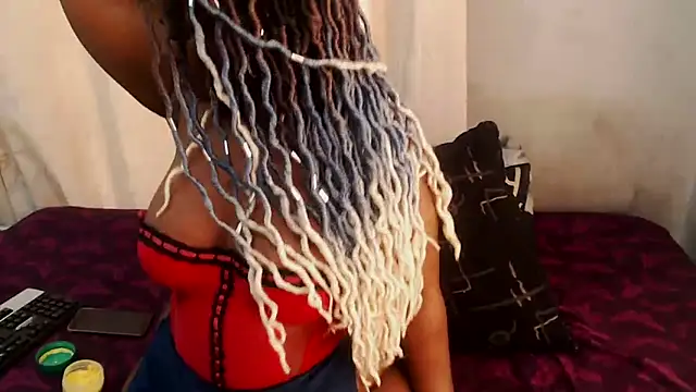 curvydarckcohocolate online show from 05-16-26, 09:52