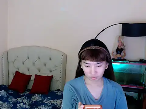 ShantalFoxxy  online show from 05-02-26, 01:22