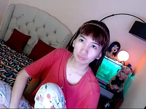 ShantalFoxxy  online show from 10-24-25, 01:32