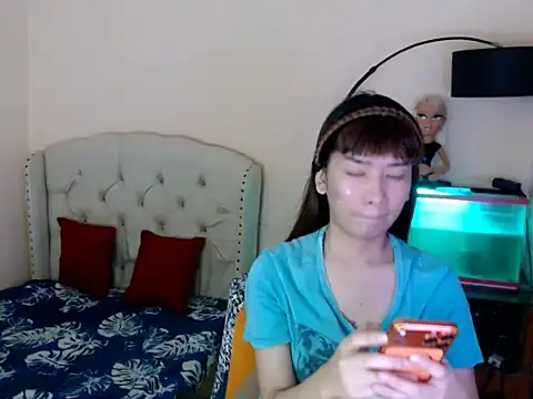 ShantalFoxxy  online show from 03-21-26, 12:56