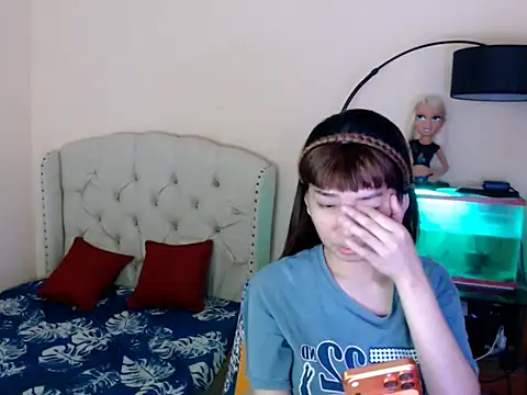 ShantalFoxxy  online show from 03-04-26, 01:24