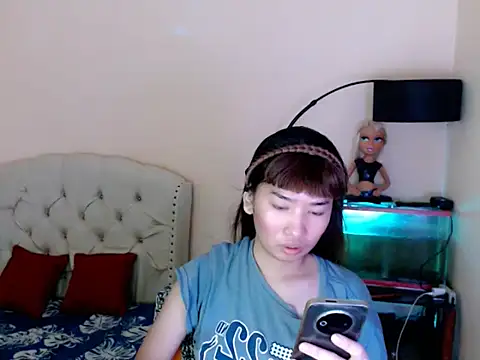 ShantalFoxxy  online show from 04-24-26, 01:24
