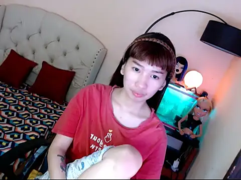 ShantalFoxxy  online show from 10-31-25, 12:51