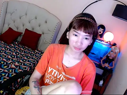 ShantalFoxxy  online show from 10-28-25, 12:26