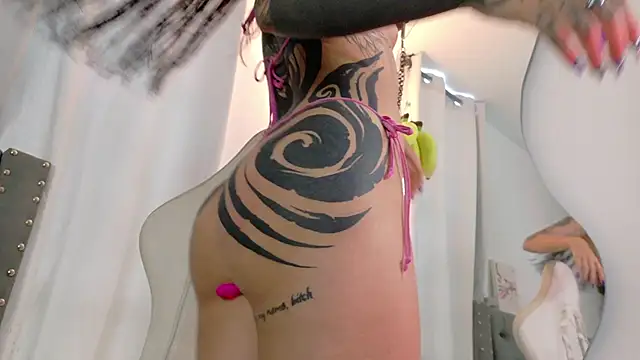 sara queen10 online show from 02-02-26, 06:51