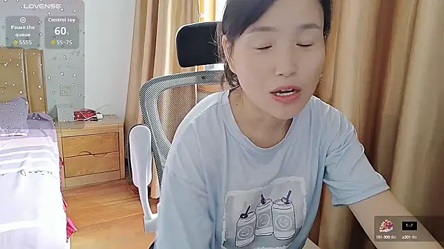 Snapshot of Haili-1 chatting on 10-03-25, 04:36 Haili-1 online show from 10-03-25, 04:36